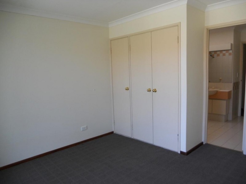 8/20 Kybra Mews, Rockingham WA 6168