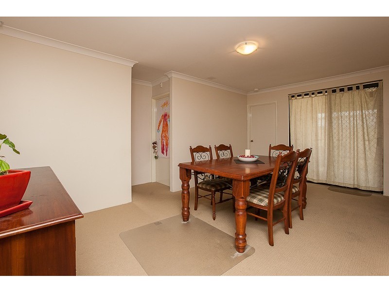 6 Swifts Court, Rockingham WA 6168