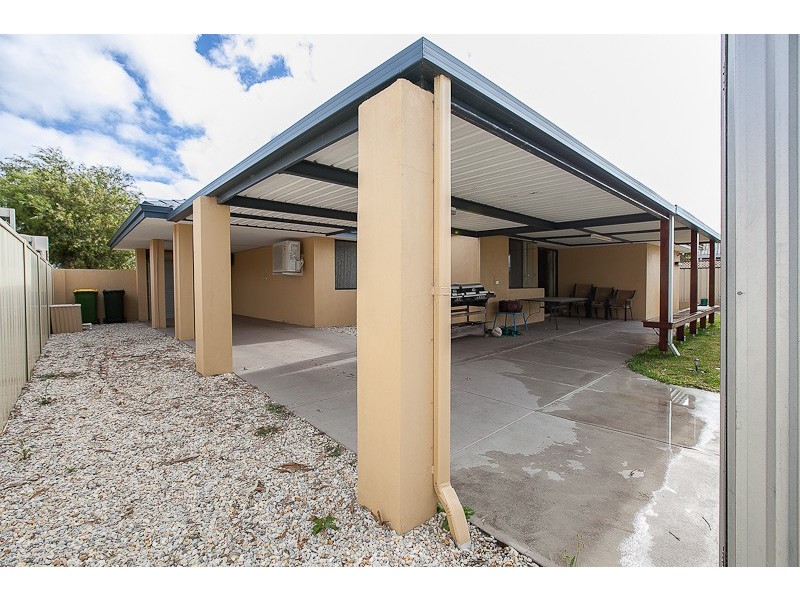 6 Swifts Court, Rockingham WA 6168