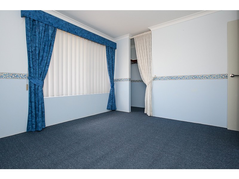 2 Lightfoot Place, Cooloongup WA 6168