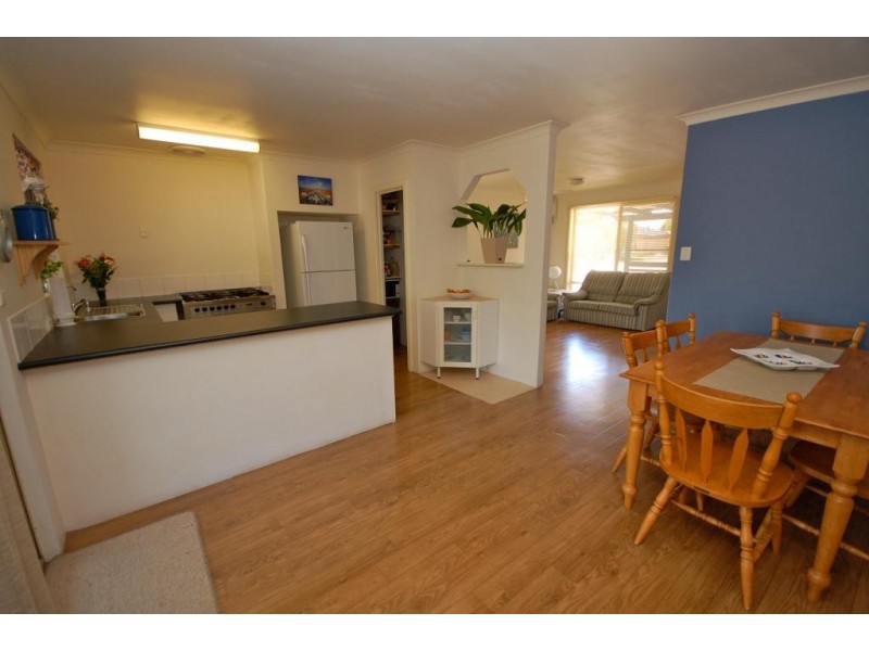 23 Wooramel Way, Cooloongup WA 6168