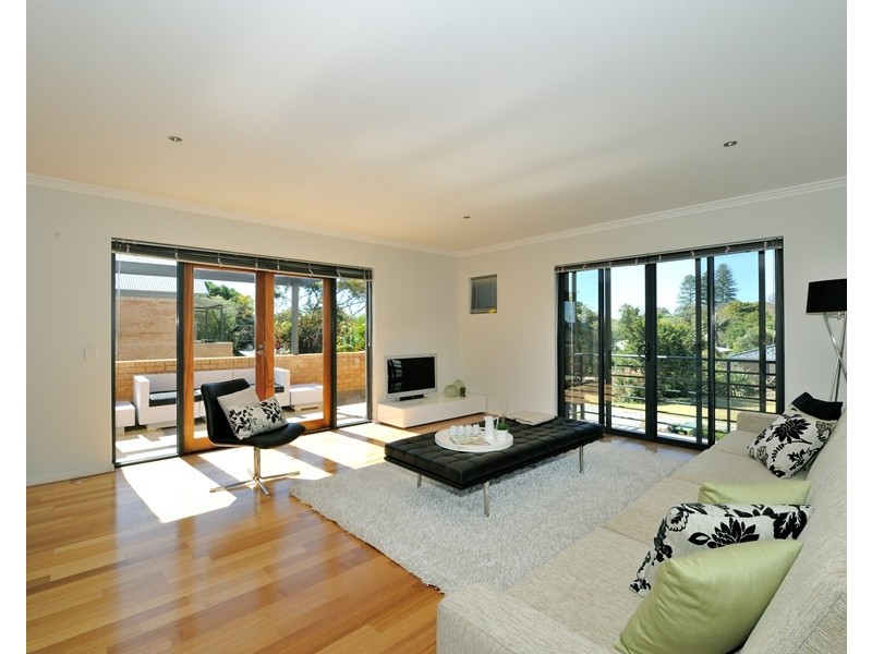 6 / 3 Sloan Street, Rockingham WA 6168