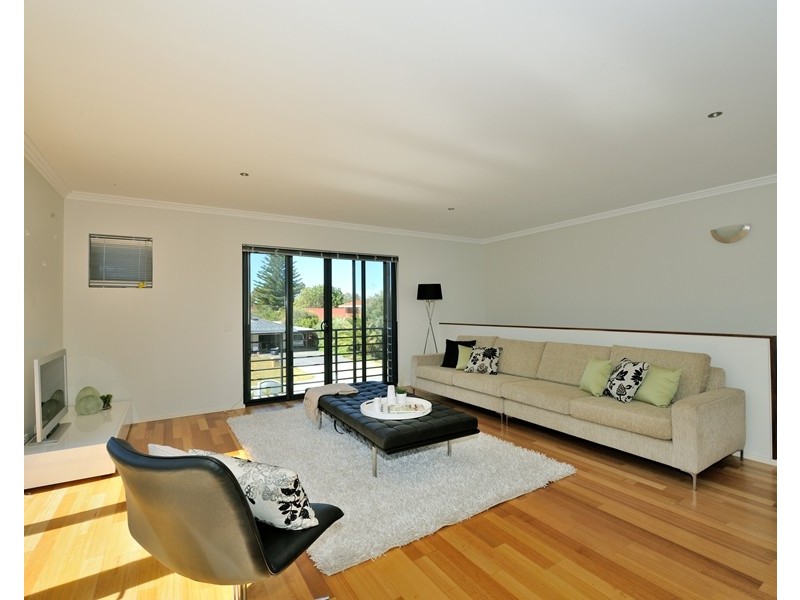 6 / 3 Sloan Street, Rockingham WA 6168