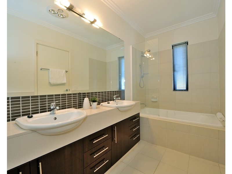 6 / 3 Sloan Street, Rockingham WA 6168