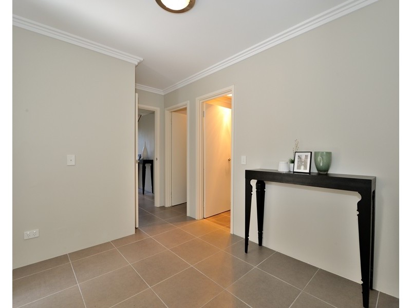 6 / 3 Sloan Street, Rockingham WA 6168