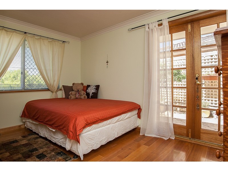 31 Ninda Road, Shoalwater WA 6169