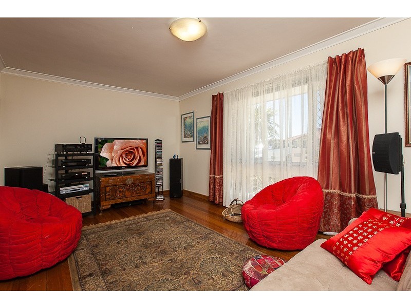 31 Ninda Road, Shoalwater WA 6169