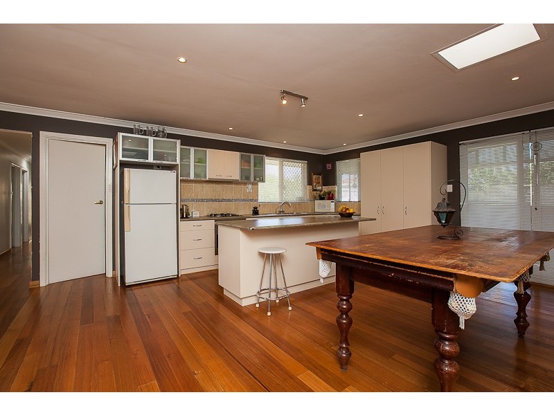 31 Ninda Road, Shoalwater WA 6169