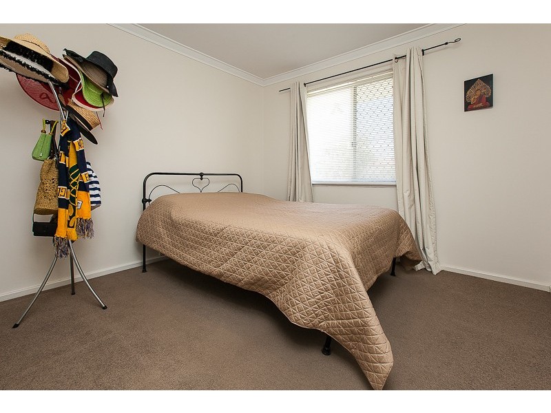 31 Ninda Road, Shoalwater WA 6169