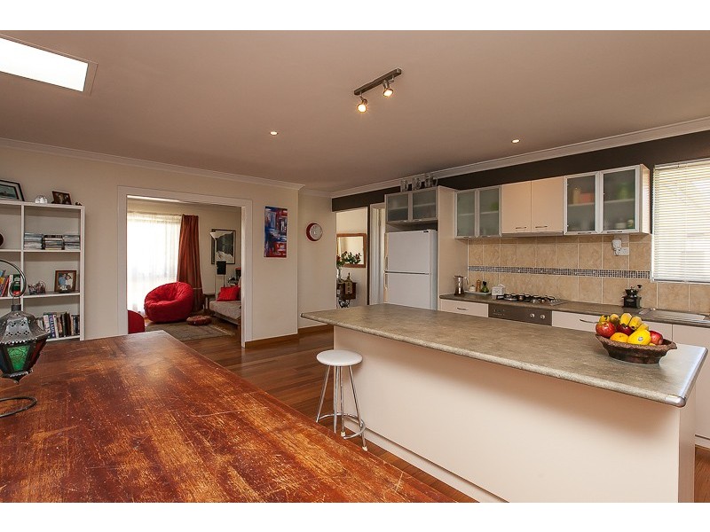 31 Ninda Road, Shoalwater WA 6169