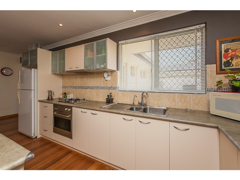 31 Ninda Road, Shoalwater WA 6169