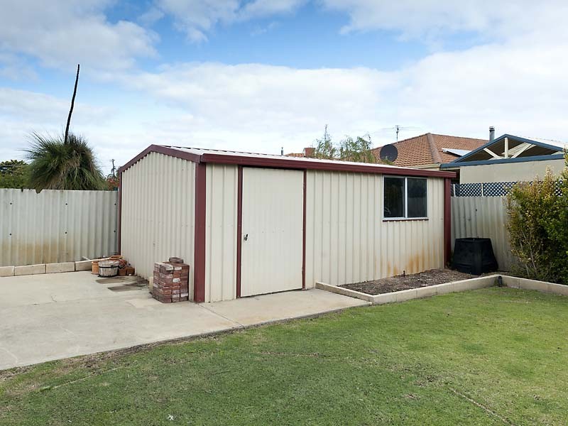 31 Boon Court, Rockingham WA 6168