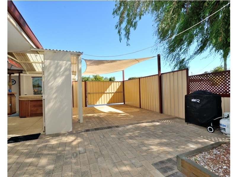 79 Currie Street, Warnbro WA 6169