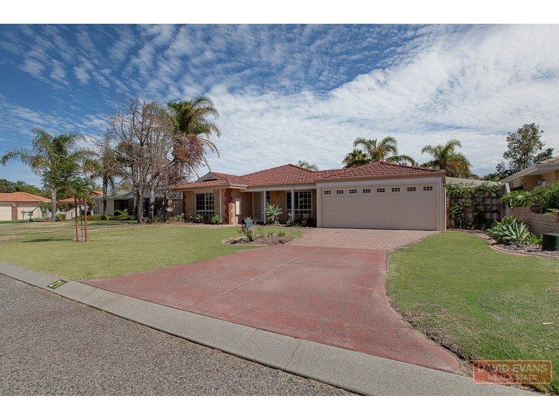 21 Serenoa Court, Warnbro WA 6169