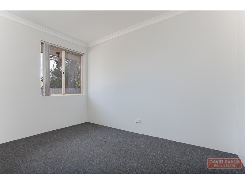 21 Serenoa Court, Warnbro WA 6169