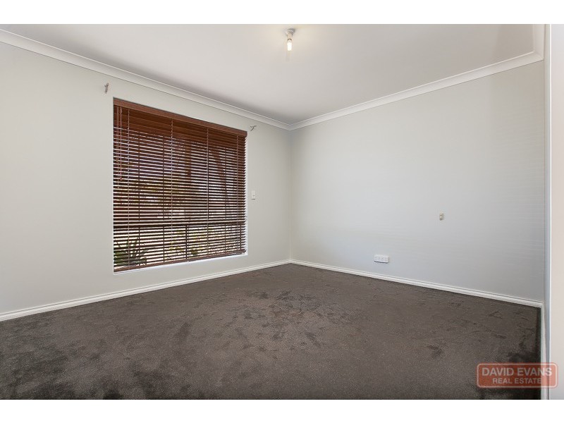 21 Serenoa Court, Warnbro WA 6169