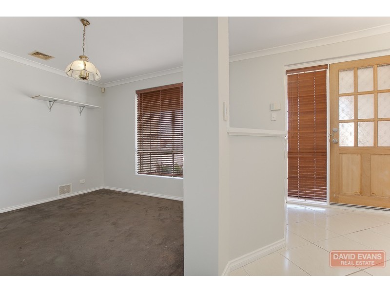 21 Serenoa Court, Warnbro WA 6169