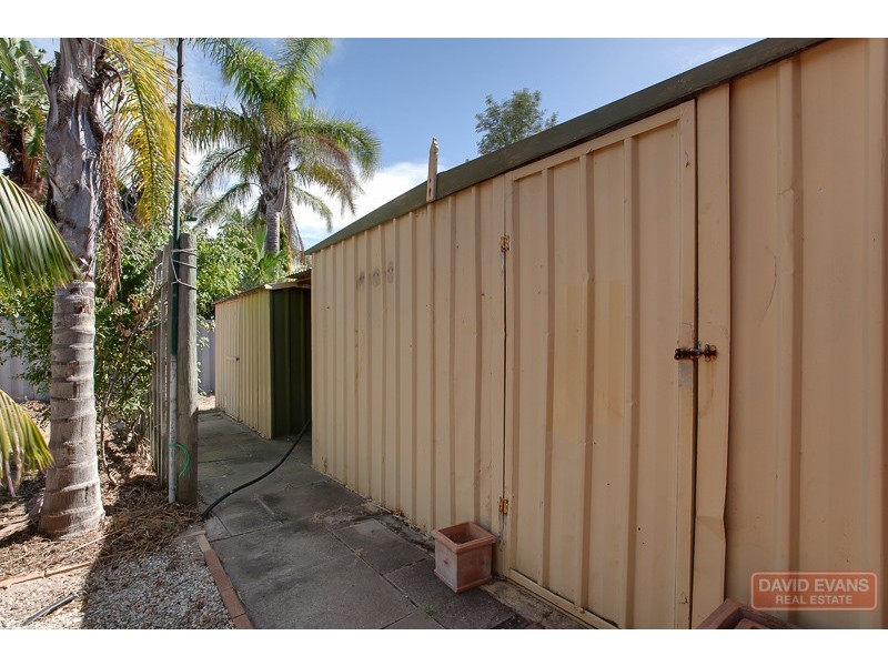 21 Serenoa Court, Warnbro WA 6169