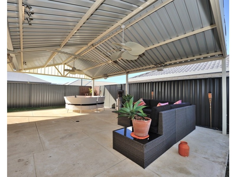 25 Burlington Drive, Baldivis WA 6171