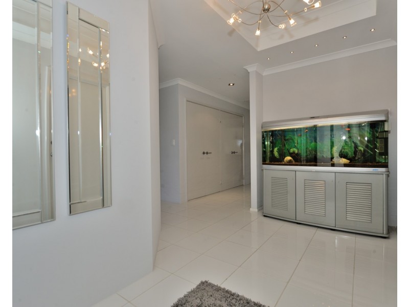 42 Whitemoss Turn, Waikiki WA 6169