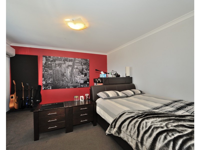 42 Whitemoss Turn, Waikiki WA 6169