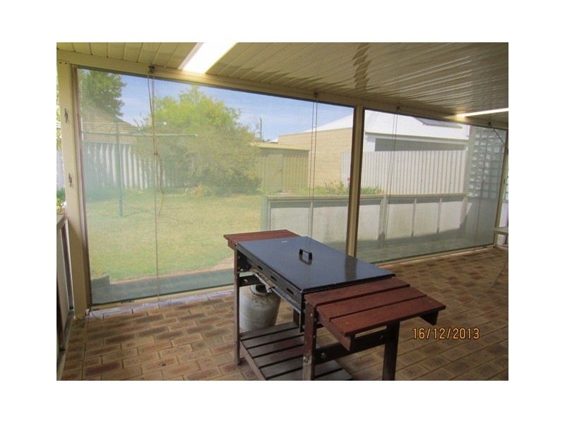 12A Kenton Way, Rockingham WA 6168