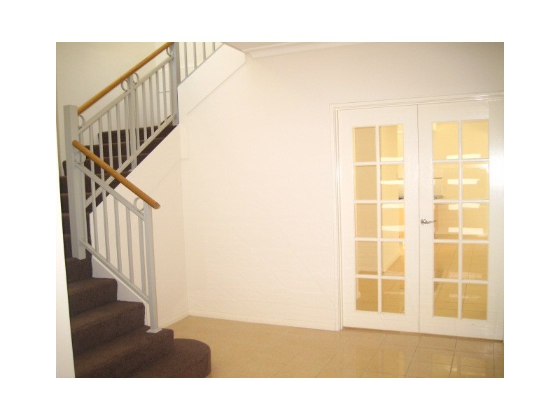 3/138 Lewington Street, Rockingham WA 6168