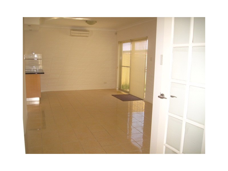 3/138 Lewington Street, Rockingham WA 6168