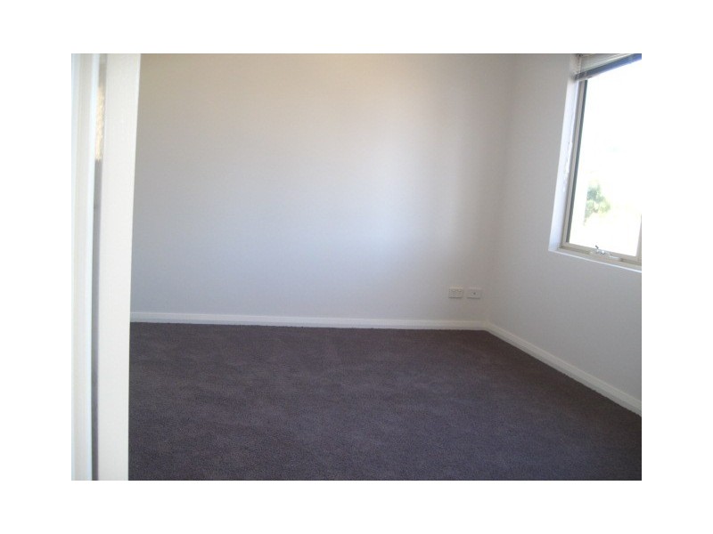 3/138 Lewington Street, Rockingham WA 6168