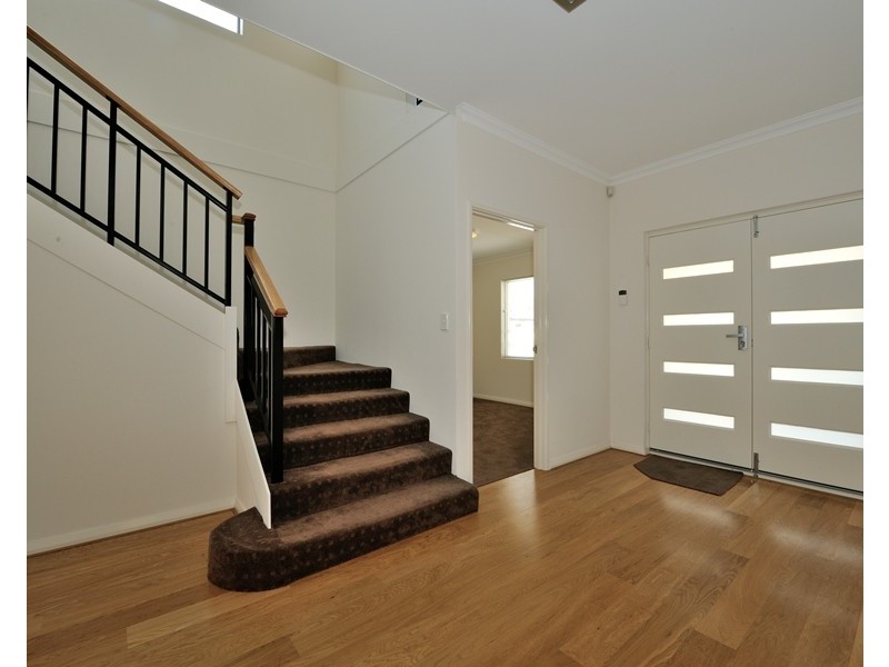 3/205 Kent Street, Rockingham WA 6168