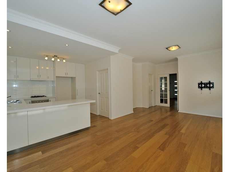 3/205 Kent Street, Rockingham WA 6168