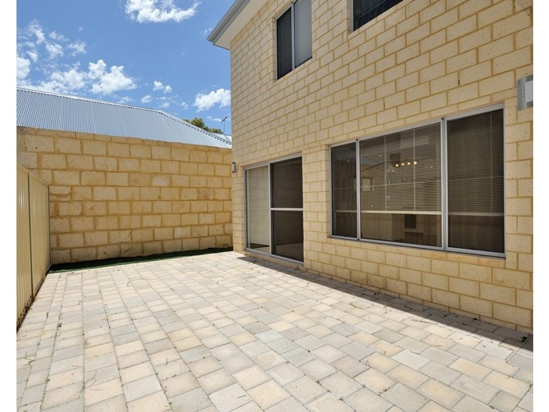 3/205 Kent Street, Rockingham WA 6168