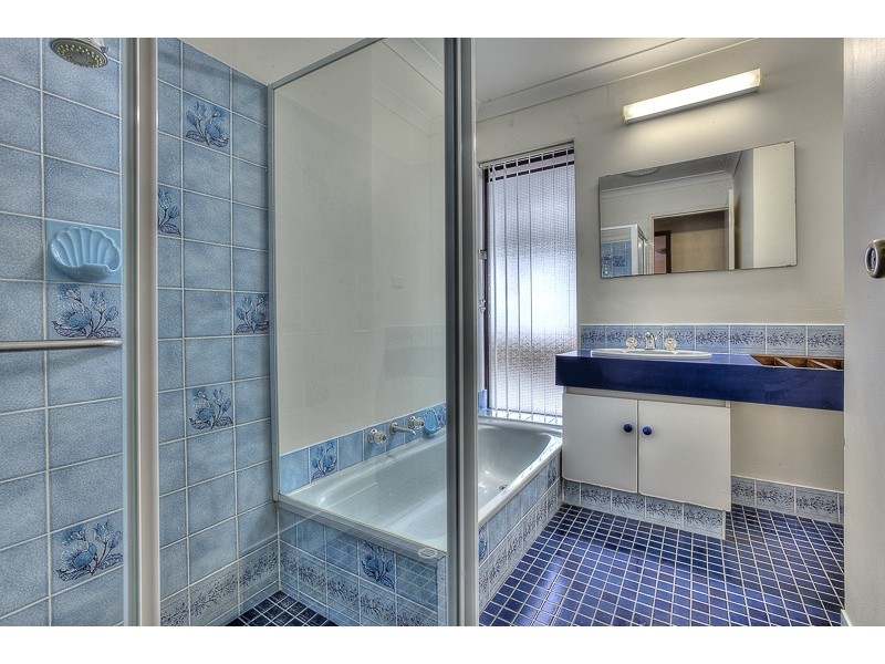 43 Trade Winds Drive, Safety Bay WA 6169