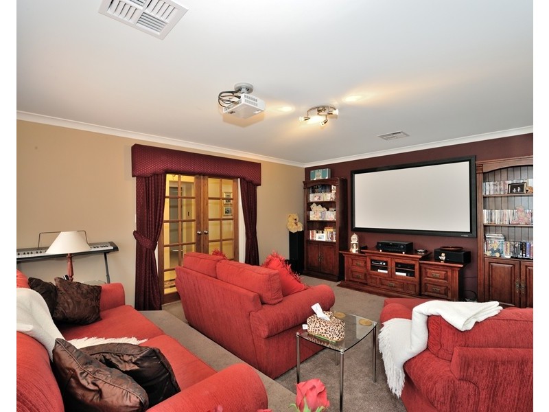 37 Baskerville Crescent, Baldivis WA 6171