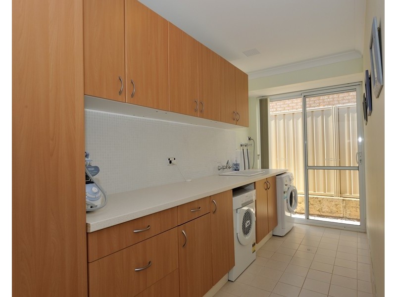 37 Baskerville Crescent, Baldivis WA 6171