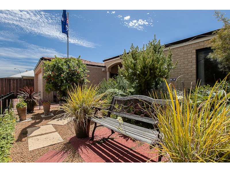20 Lyttleton Street, Rockingham WA 6168