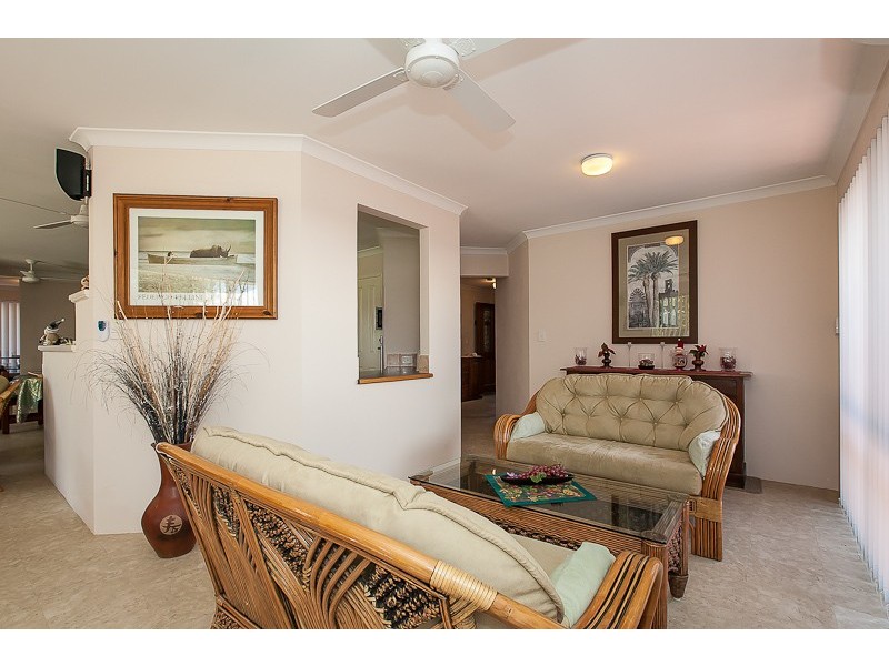 20 Lyttleton Street, Rockingham WA 6168