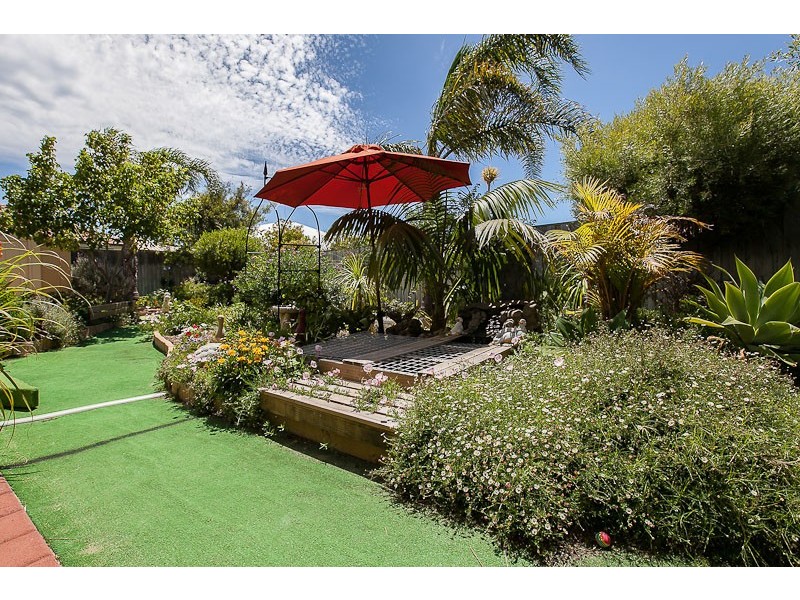 20 Lyttleton Street, Rockingham WA 6168