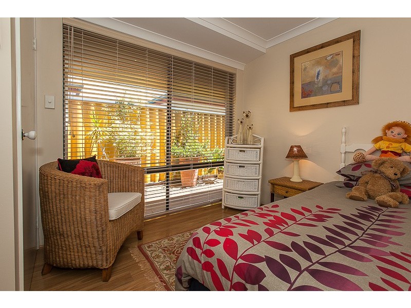 35 Properjohn Drive, Rockingham WA 6168