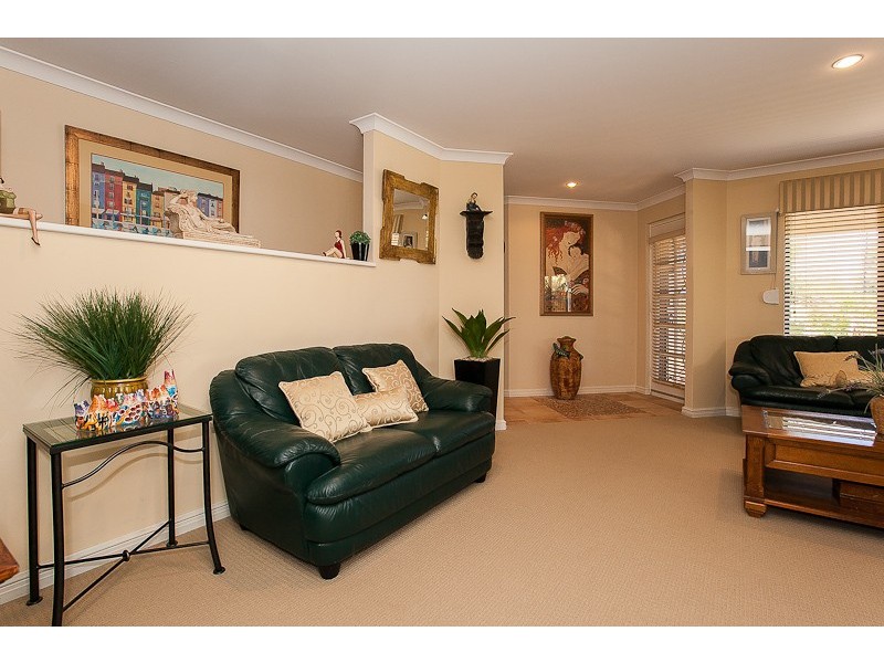 35 Properjohn Drive, Rockingham WA 6168