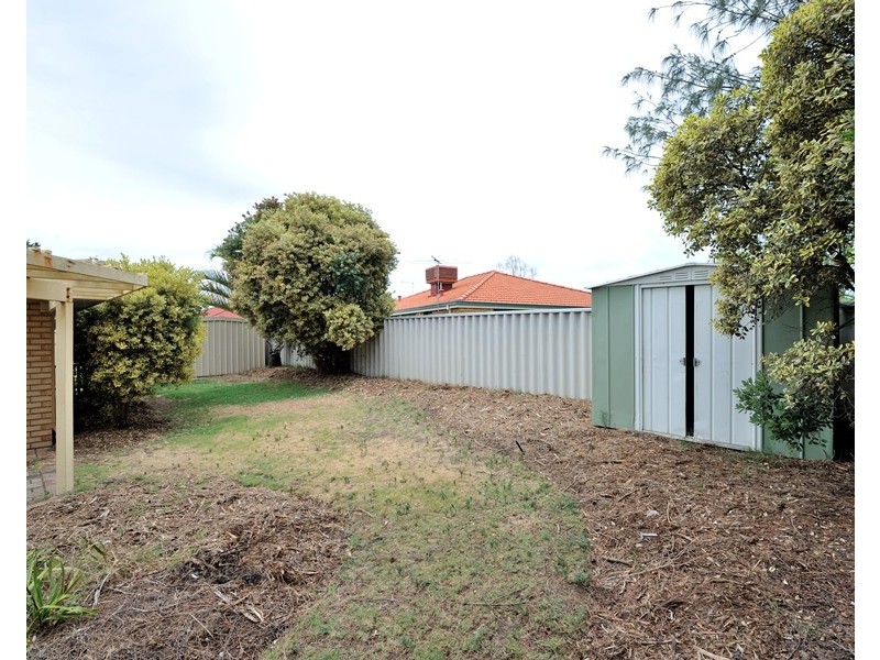 2 Turquoise Entrance, Warnbro WA 6169