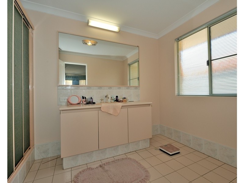 24 Venice Retreat, Warnbro WA 6169