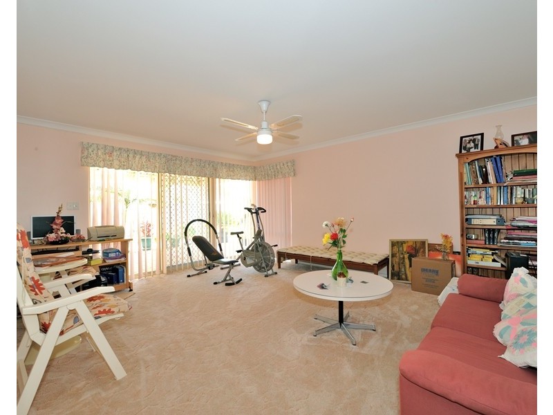 24 Venice Retreat, Warnbro WA 6169