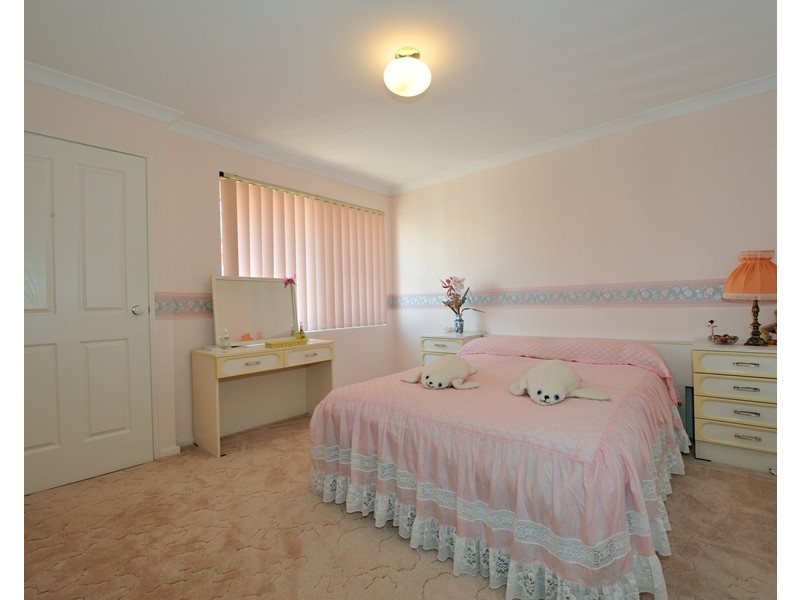 24 Venice Retreat, Warnbro WA 6169