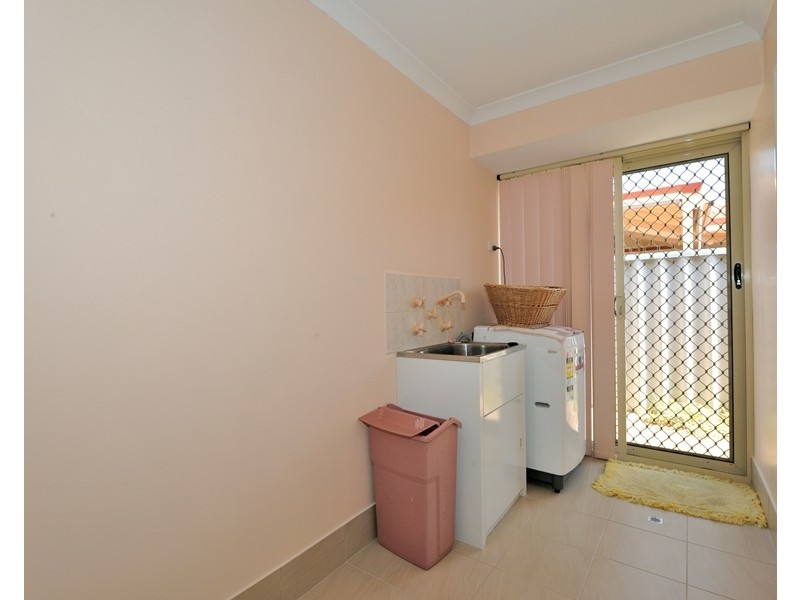 24 Venice Retreat, Warnbro WA 6169