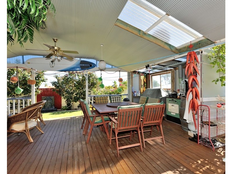 18 Hilda Road, Waikiki WA 6169