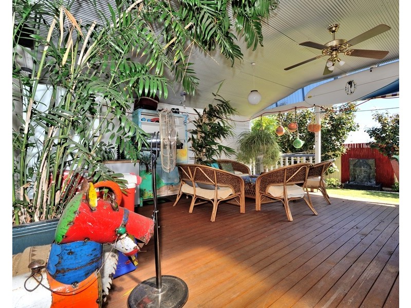 18 Hilda Road, Waikiki WA 6169