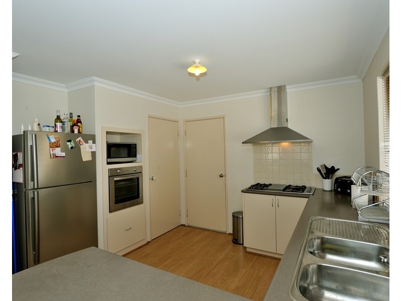 91 Hawker Street, Shoalwater WA 6169