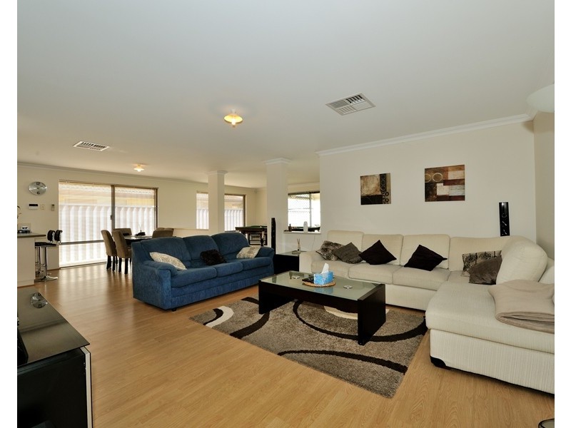 91 Hawker Street, Shoalwater WA 6169