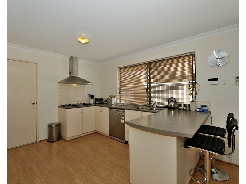 91 Hawker Street, Shoalwater WA 6169